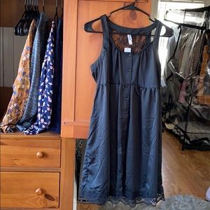 Silky black dress // 6 for $24